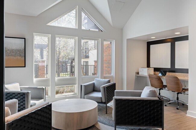 Foto del edificio - Avia Apartments on College Blvd (Overland Park)