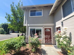 Building Photo - 2140 Woolner Ave