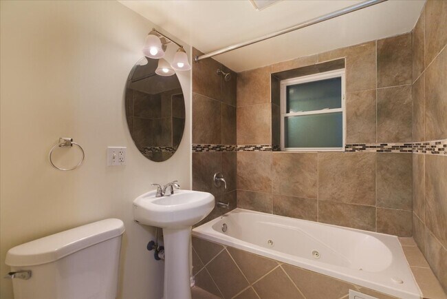 Foto del edificio - 54 E 50th St