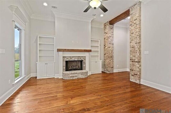 Foto del edificio - 41037 Galvez Trails Blvd