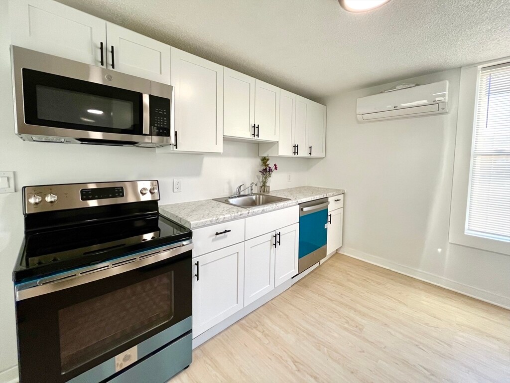 Foto principal - 124 Felton St