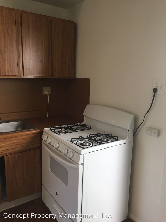 Foto del edificio - 268-270 N 200 W