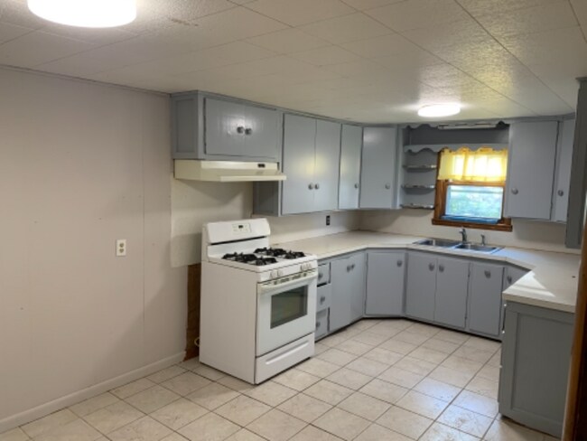 Foto del edificio - 2026 W Birch Ave