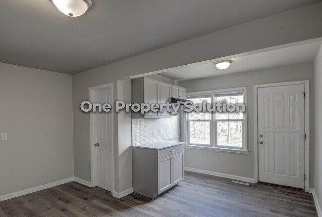 Building Photo - 361 Fillmore St