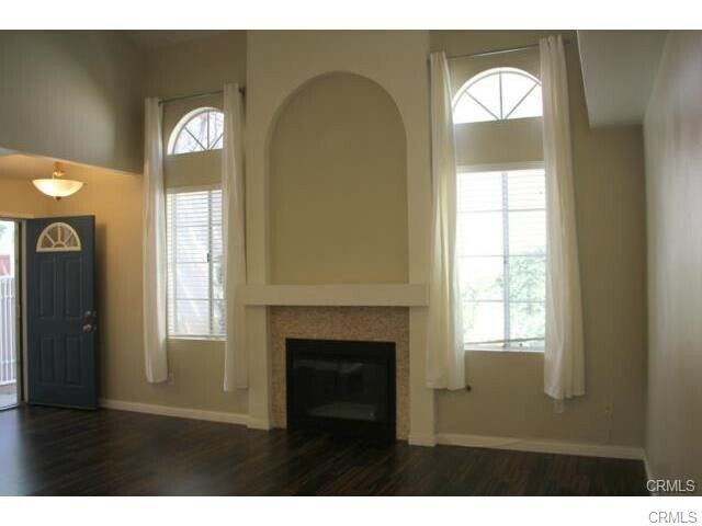 Foto del edificio - 6208 Smokey Hill Ln