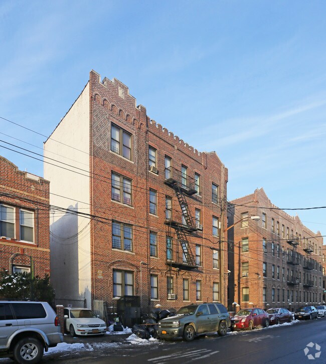 Foto del edificio - 474 E 98th St