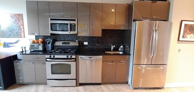 Foto del edificio - 944 Dorchester Ave