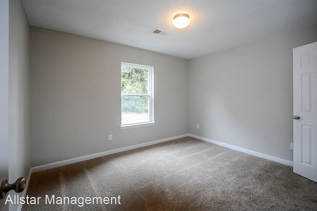 Building Photo - 3 br, 2 bath House - 2731 Lorna Cove