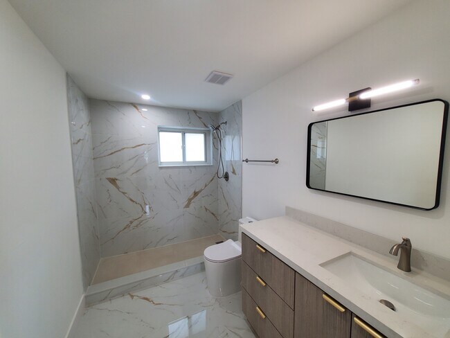 Foto del edificio - 91 NW 51st Pl