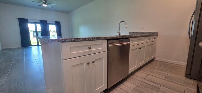 Foto del edificio - Duplex for rent