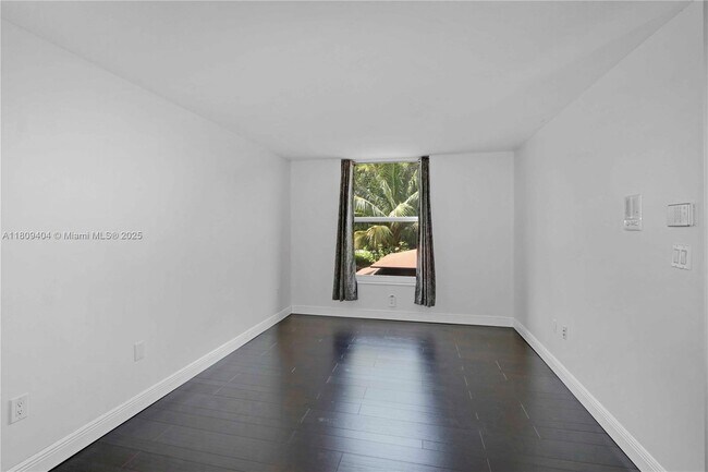 Building Photo - 12340 SW 20th Ter