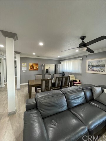 Foto del edificio - 15521 Oakbury Dr