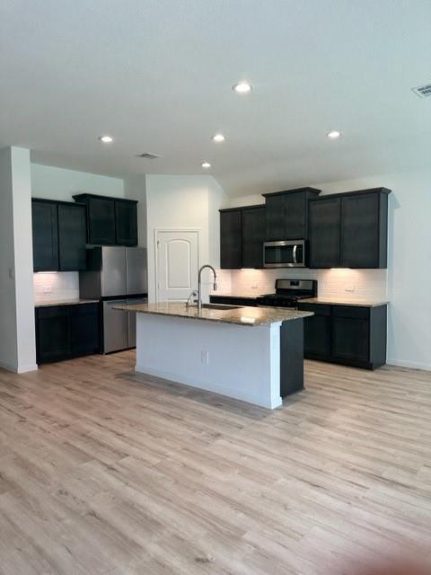 Building Photo - 1080 Clearwood Dr