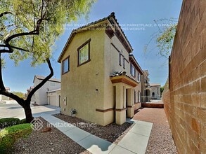 Building Photo - 7929 Crimson Point St