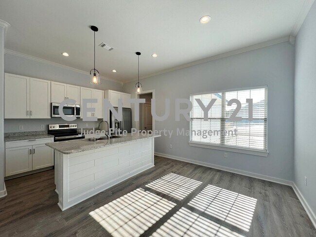 Building Photo - Modern 3/2/2 in Granbury Ready For Rent!