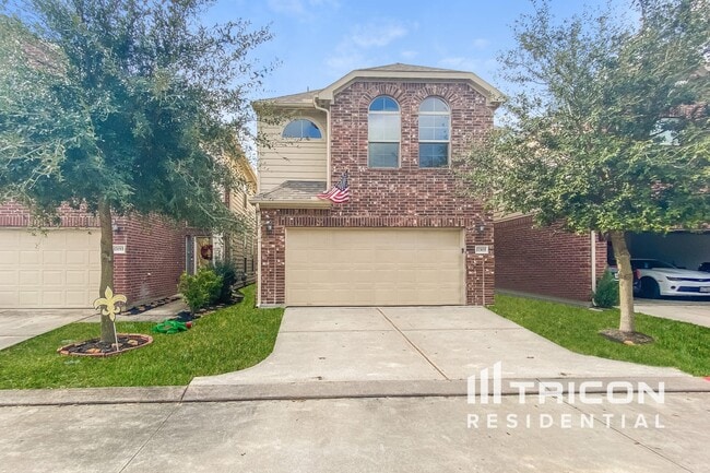 Building Photo - 17103 Amarose Dr