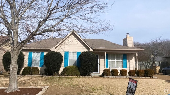 Building Photo - 7042 Brady Hill Dr