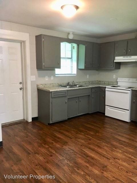 Building Photo - 200 N Trigg Ave
