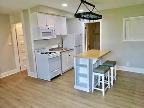 Foto principal - 122 SE Harlow Ave