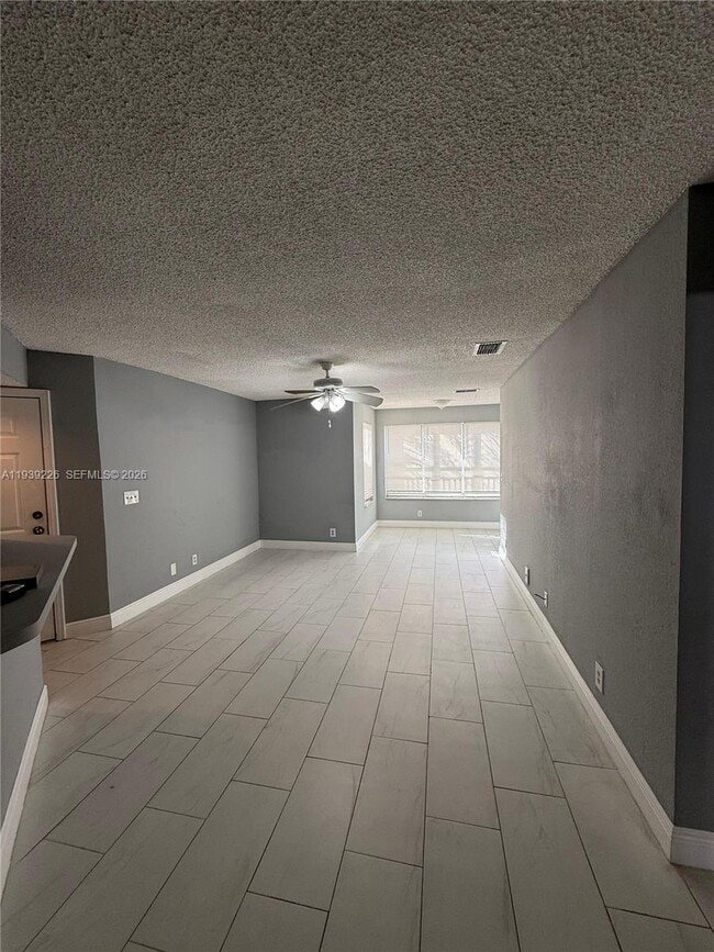 Building Photo - 3450 Pinewalk Dr N