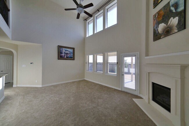 Foto del edificio - 6307 Falling Briar Lane