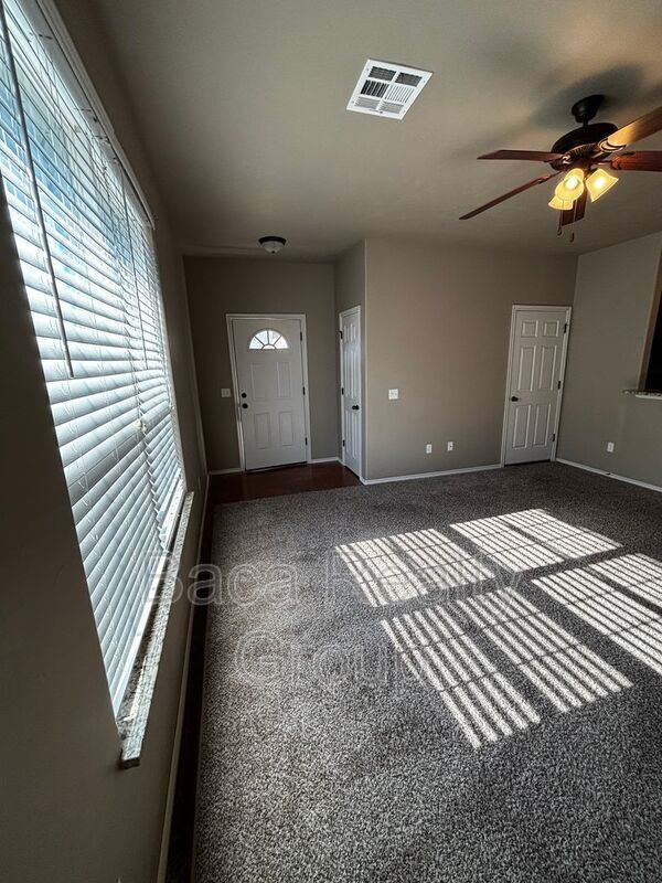 Building Photo - 1859 Post Oak Rd