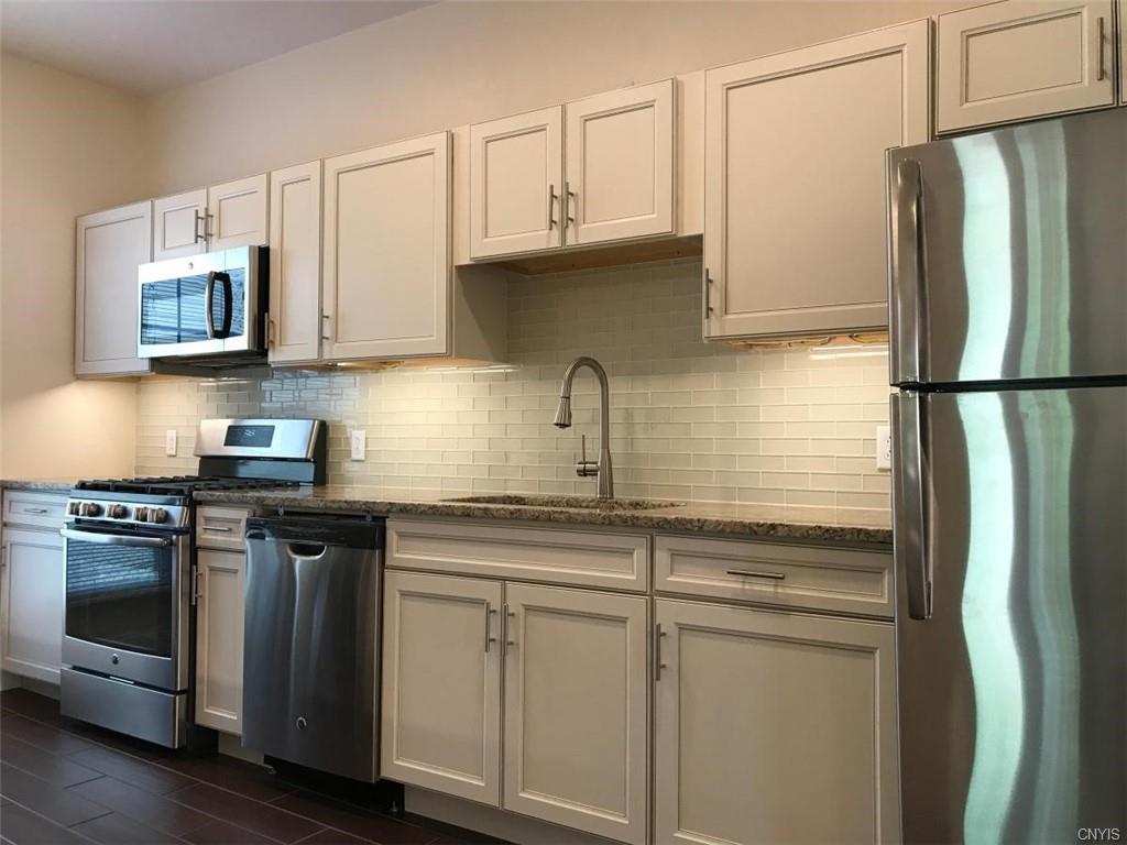 Foto principal - 312 Hawley Ave