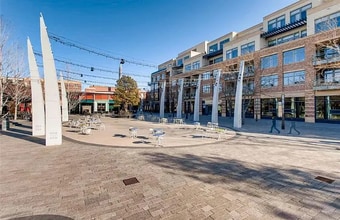 Building Photo - 7220 W Bonfils Pl