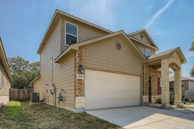 Building Photo - 15111 Pandion Dr