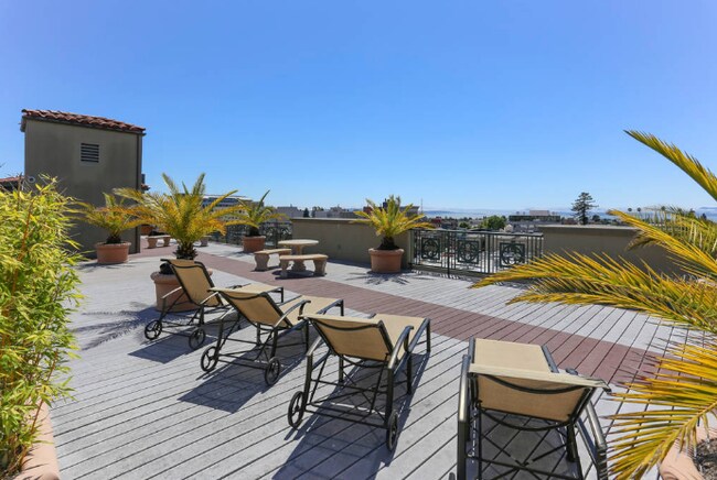 Foto del edificio - 2641 Dwight Way