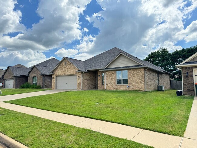 Foto del edificio - 7345 Flat Rock Ln