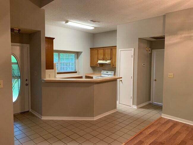 Foto del edificio - 138 Lofty Pine Ln