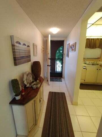 Foto del edificio - 2181 Woolbright Rd