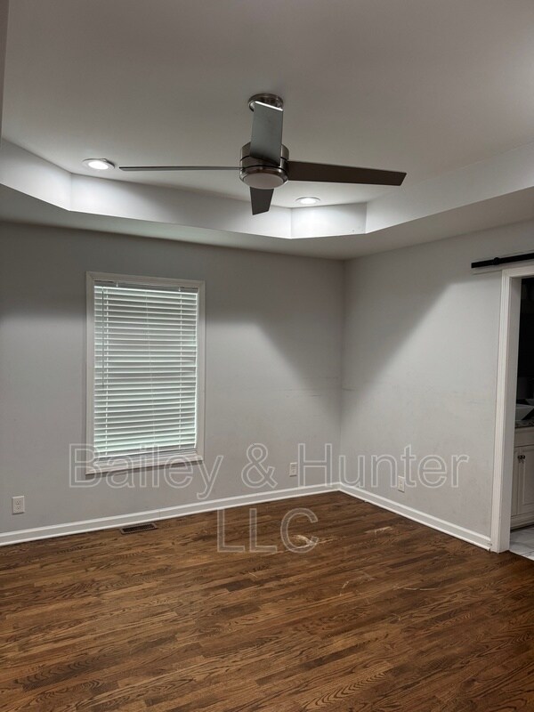 Building Photo - 85 Meldon Ave SE