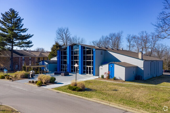 Building Photo - Park At Hurstbourne