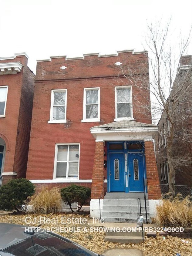 Primary Photo - 2649 California Ave