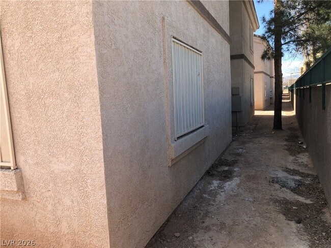 Building Photo - 3972 Danny Melamed Ave