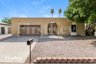 Building Photo - 9601 N 34th Ave