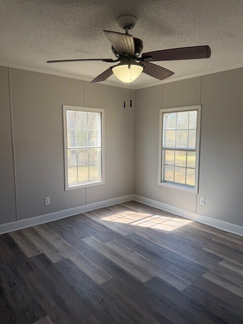 Foto del edificio - 1008 Pin Oak Ln