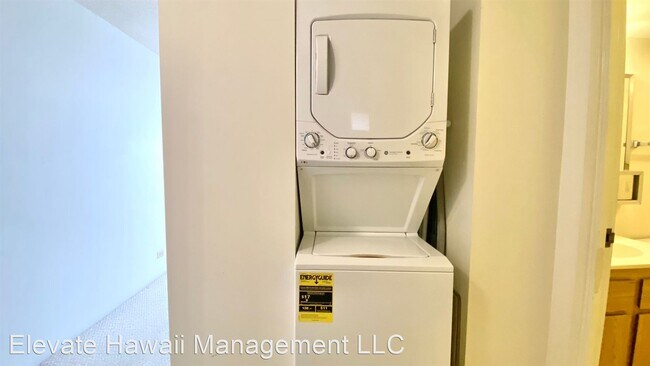 Foto del edificio - 1 br, 1 bath House - 825 Coolidge Street, ...