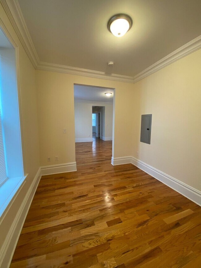 Interior Photo - Ponciana