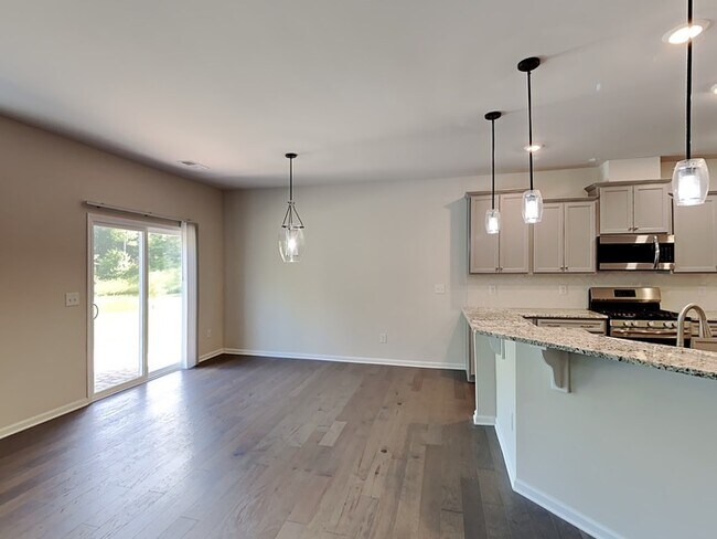 Foto del edificio - Gorgeous 5 bed Home!