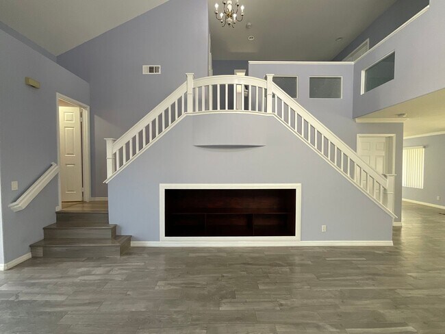 Foto del edificio - 4 Bedroom 2.5 Bath 2 Story Family Home,