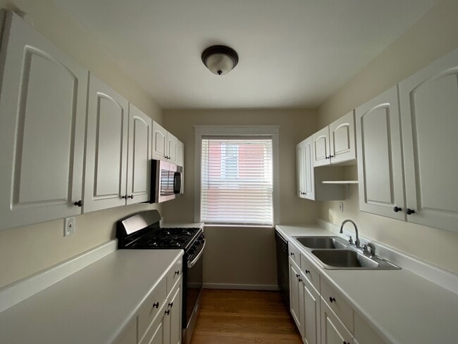 Building Photo - 4553 Arco Ave