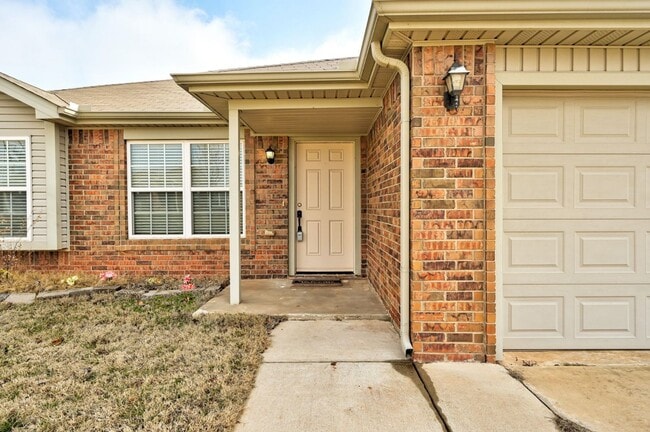 Building Photo - Beautiful 3 Bed 2 Bath Home in Moore!