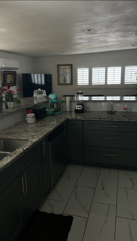 Photo - 11619 Wilkie Ave House