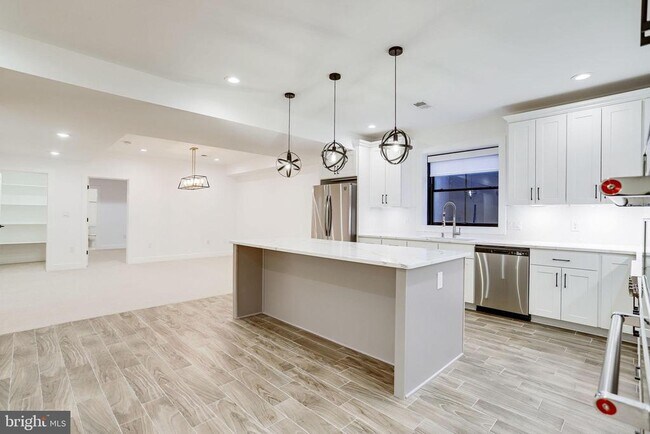 Foto del edificio - 6605 25th St N