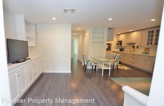 Foto del edificio - 1 br, 1 bath House - 1065 Gulf Shore Boule...