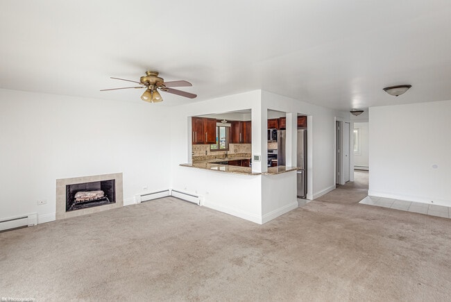 Building Photo - 15834 Orlan Brook Dr