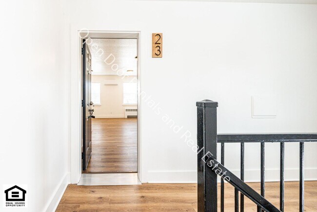 Foto del edificio - 1823 Griswold Dr